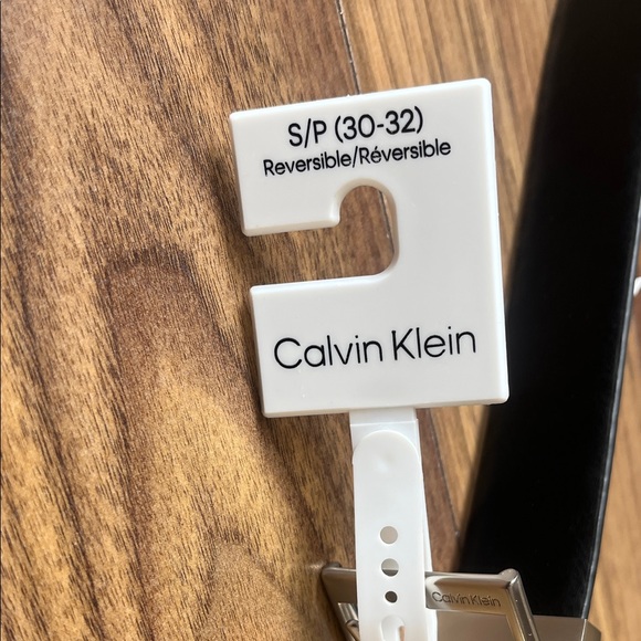 Calvin Klein Black and Brown Men's Belt Reversible Size 30-32 - Picture 3 of 7